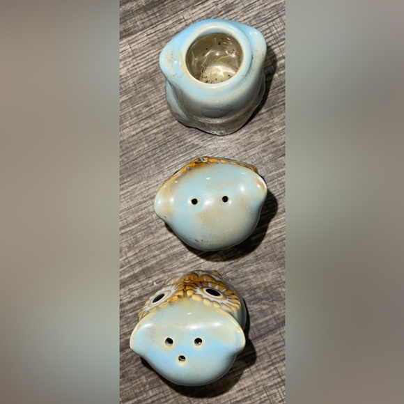 Vintage Owl Salt And Pepper Shaker Set with Matching Toothpick Holder - Picture 4 of 8